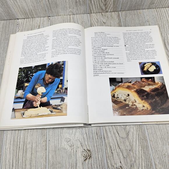 Vintage Julia Child & Company Hardcover 1978 Cookbook Julia Child Recipes - Picture 10 of 15